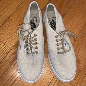 Cream Low-Rise Lace Up Vans